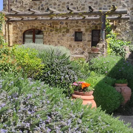 Castel Brunello Apartment