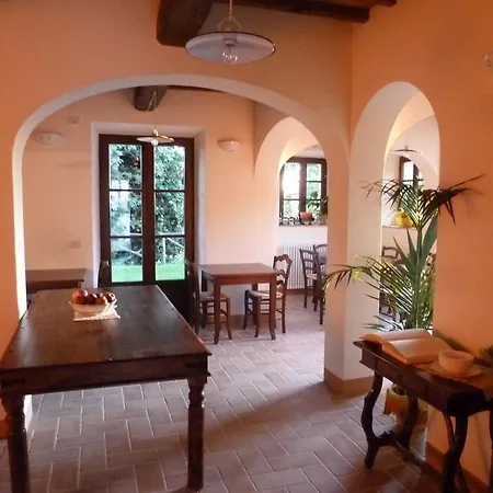 Castel Brunello شقة *