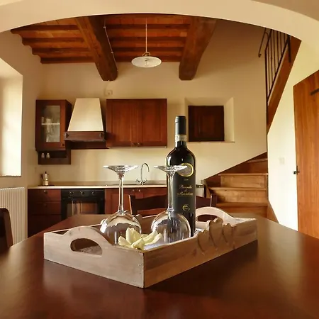 Castel Brunello * مونتالشينو